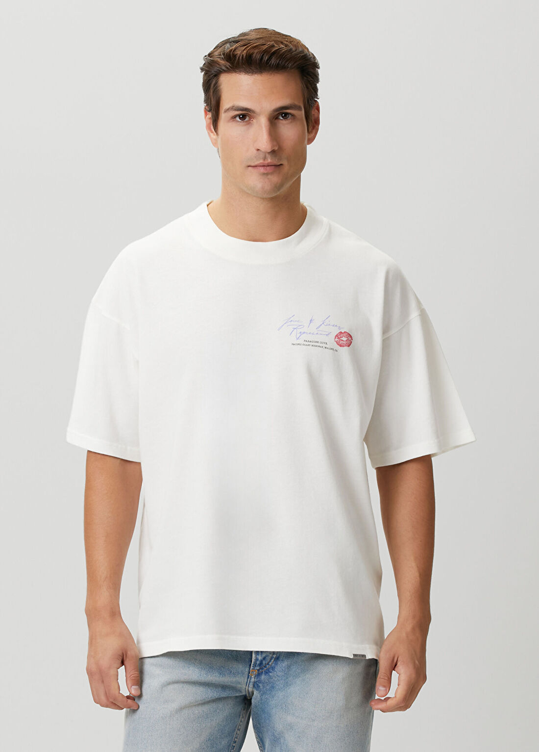 Represent Love And Kisses Beyaz Slogan Baskılı T-shirt