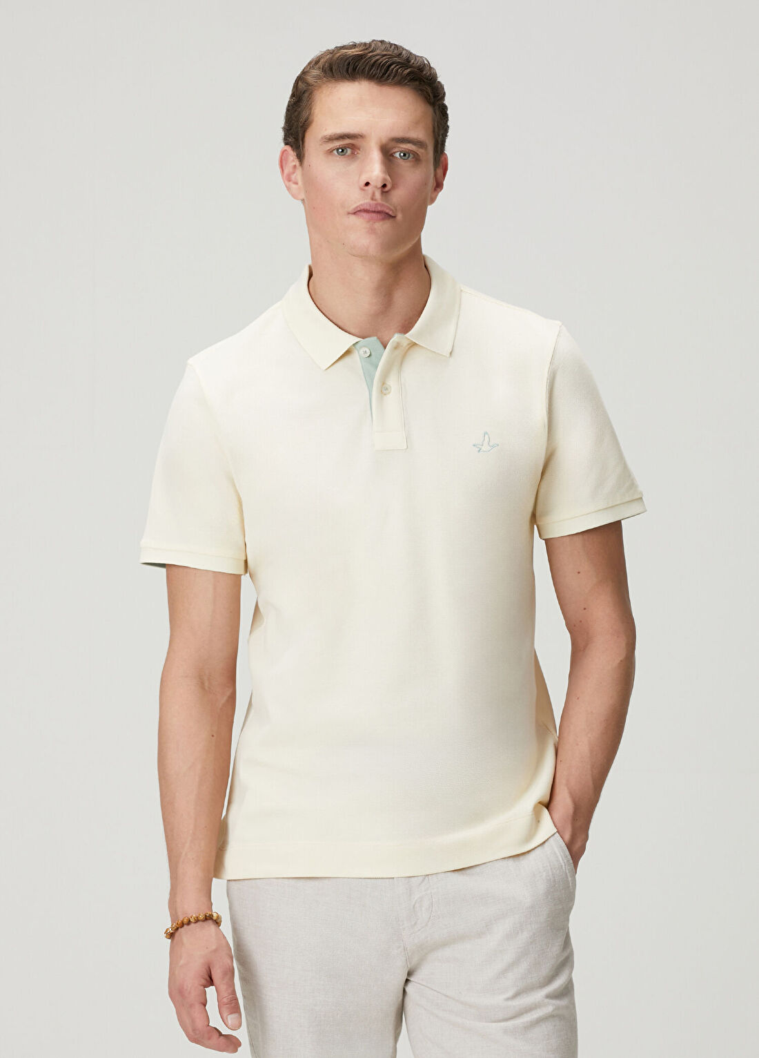 Beymen Club Comfort Fit Krem Yaka Altı Baskılı Polo T-shirt görsel 4