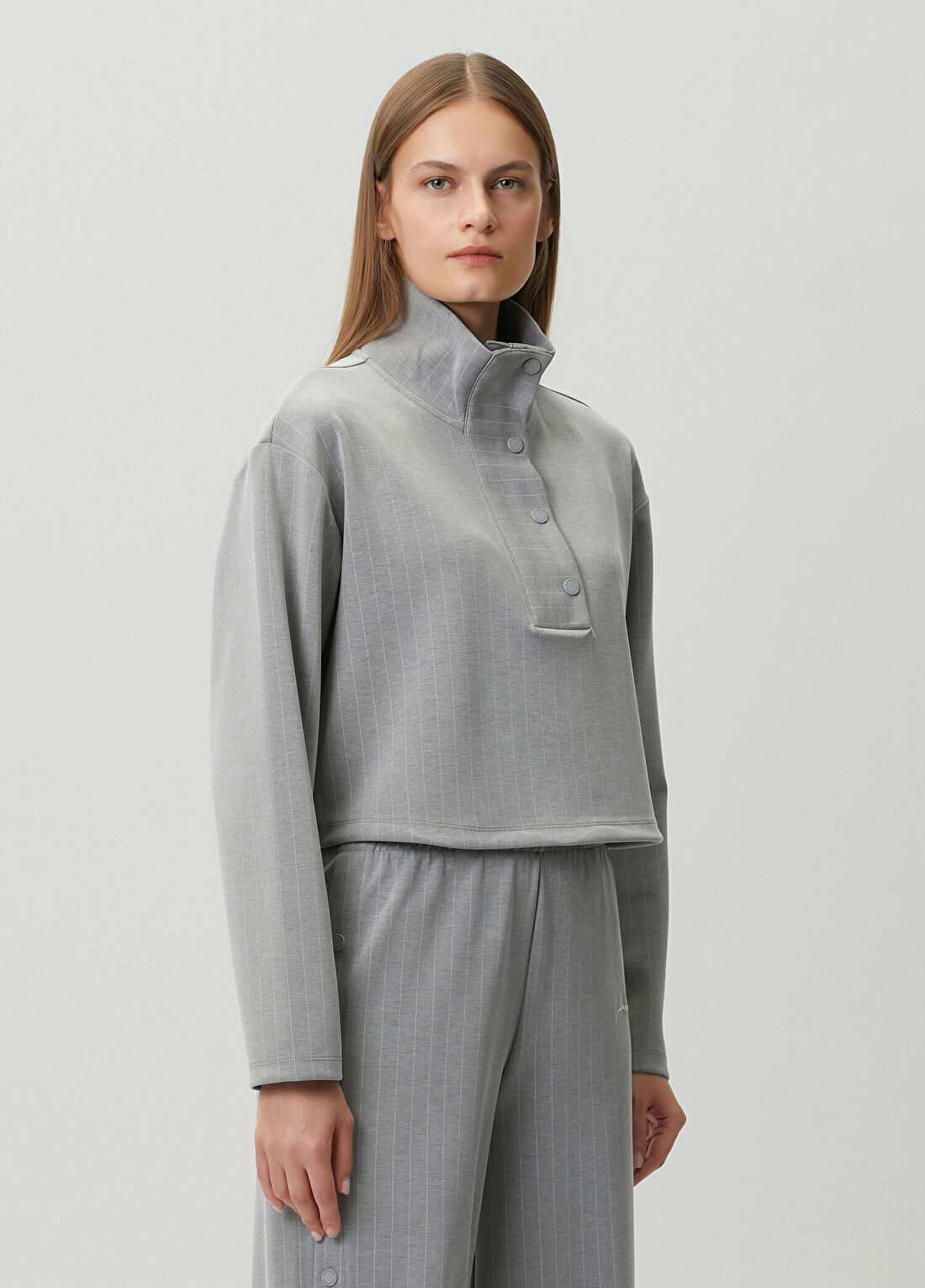 Academia Gri Çizgili Sweatshirt görsel 4