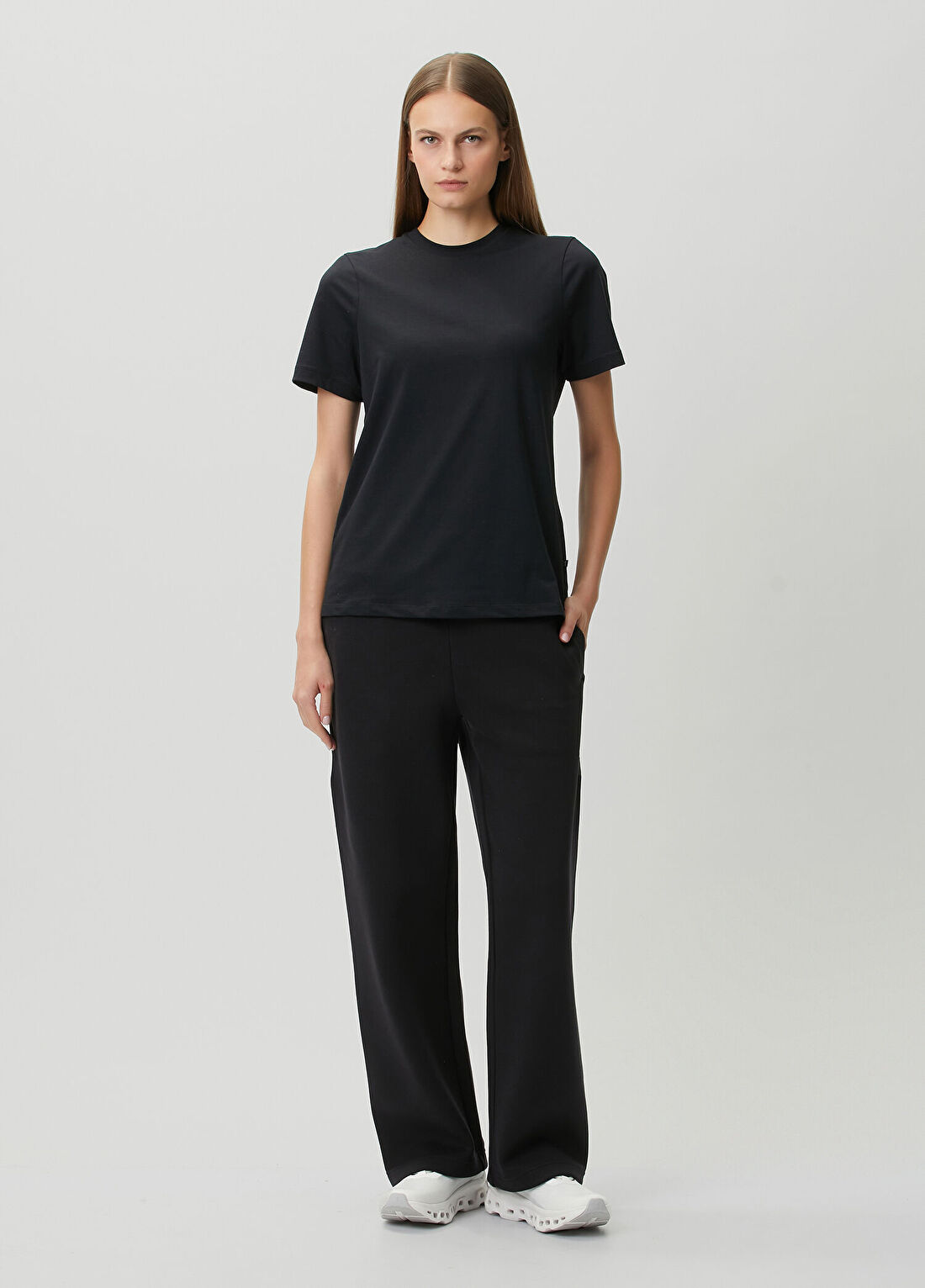 On Focus Siyah T-shirt görsel 2