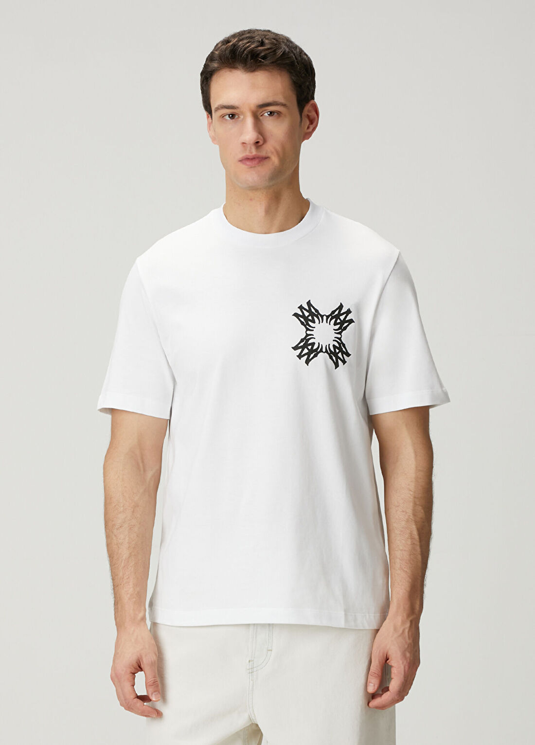Amiri Beyaz Kontrast Logo Baskılı T-shirt