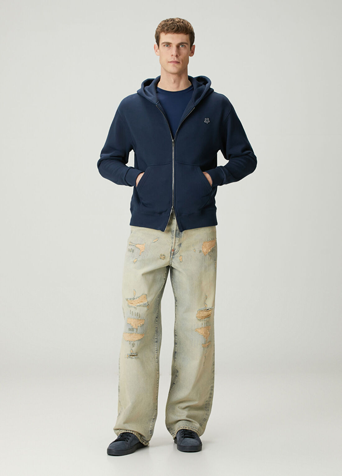 Kenzo Açık Mavi Yıpratma Detaylı Jean Pantolon