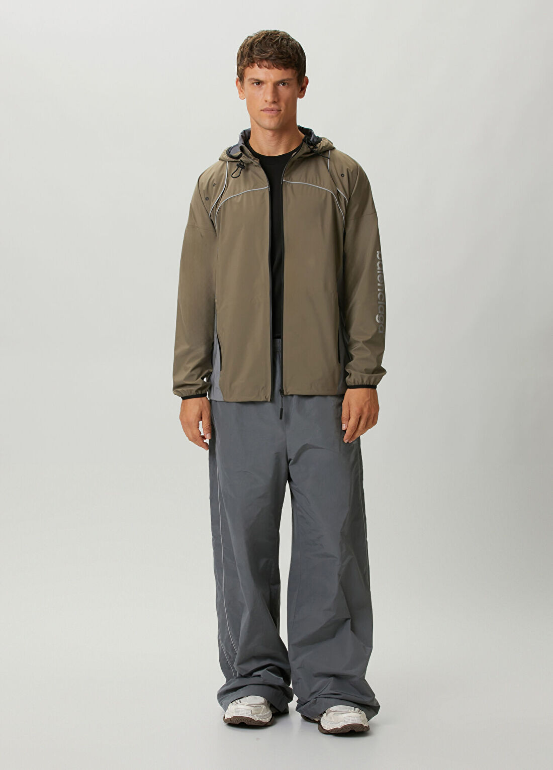 Balenciaga Gri Kapüşonlu Ceket görsel 2