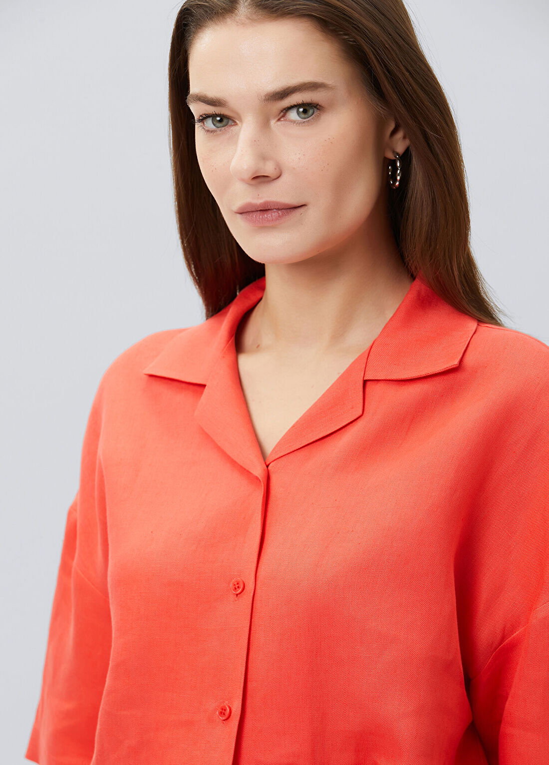 Beymen Collection Nar Çiçeği Kısa Kol Keten Gömlek görsel 2