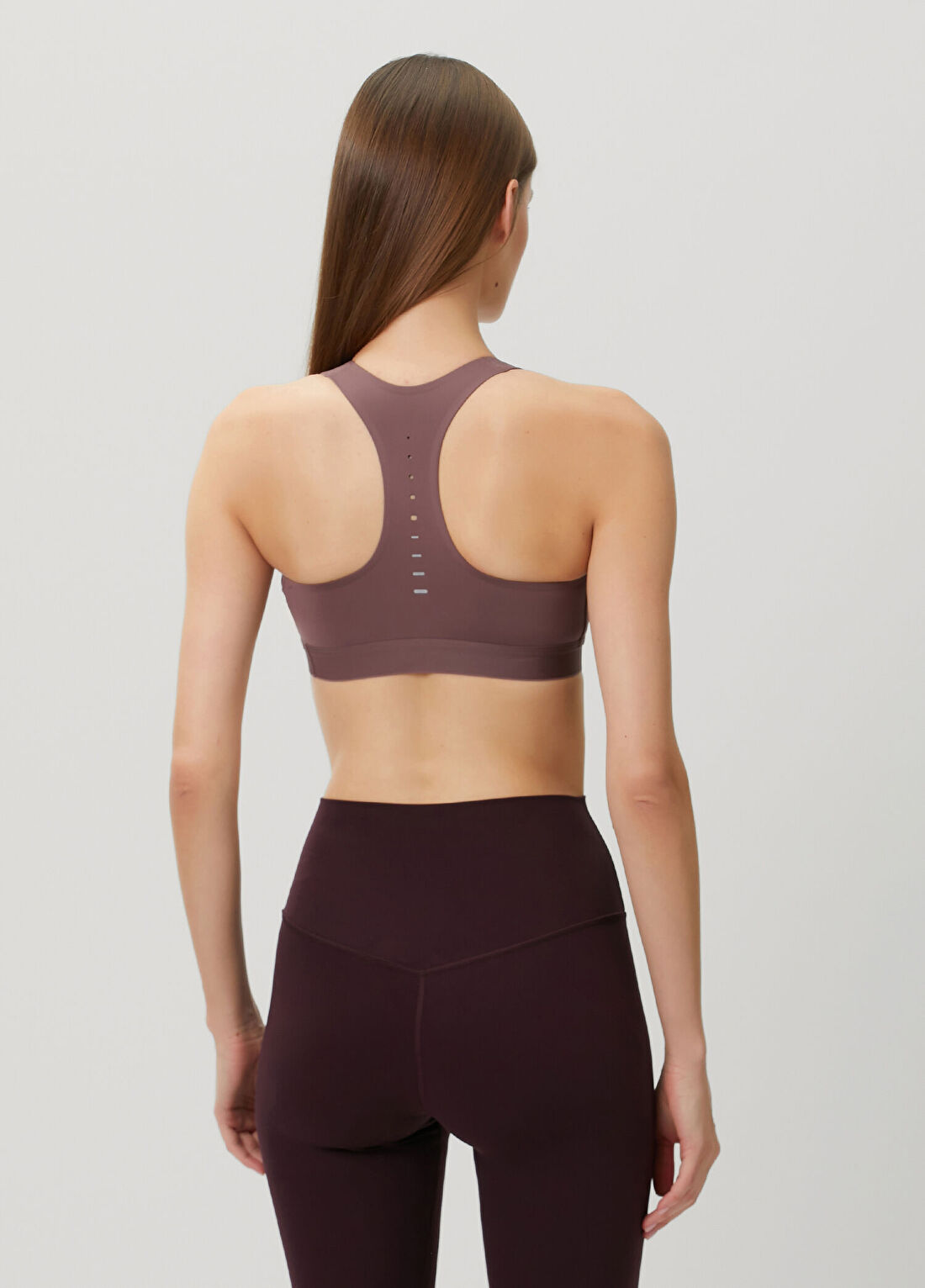Nike Swift Mor Spor Sütyeni görsel 4