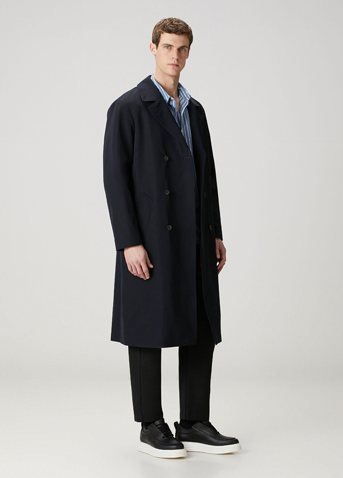 A.P.C. Lacivert Pardösü görsel 2