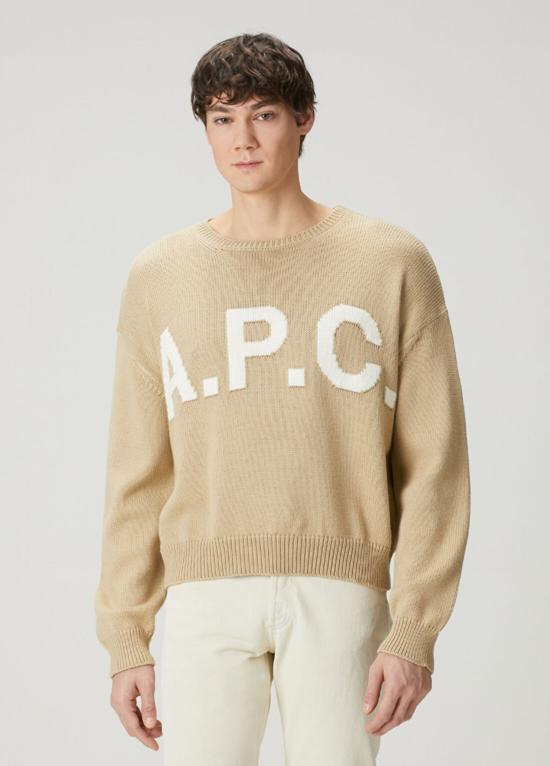 A.P.C. Bej Logo Jakarlı Yün Kazak