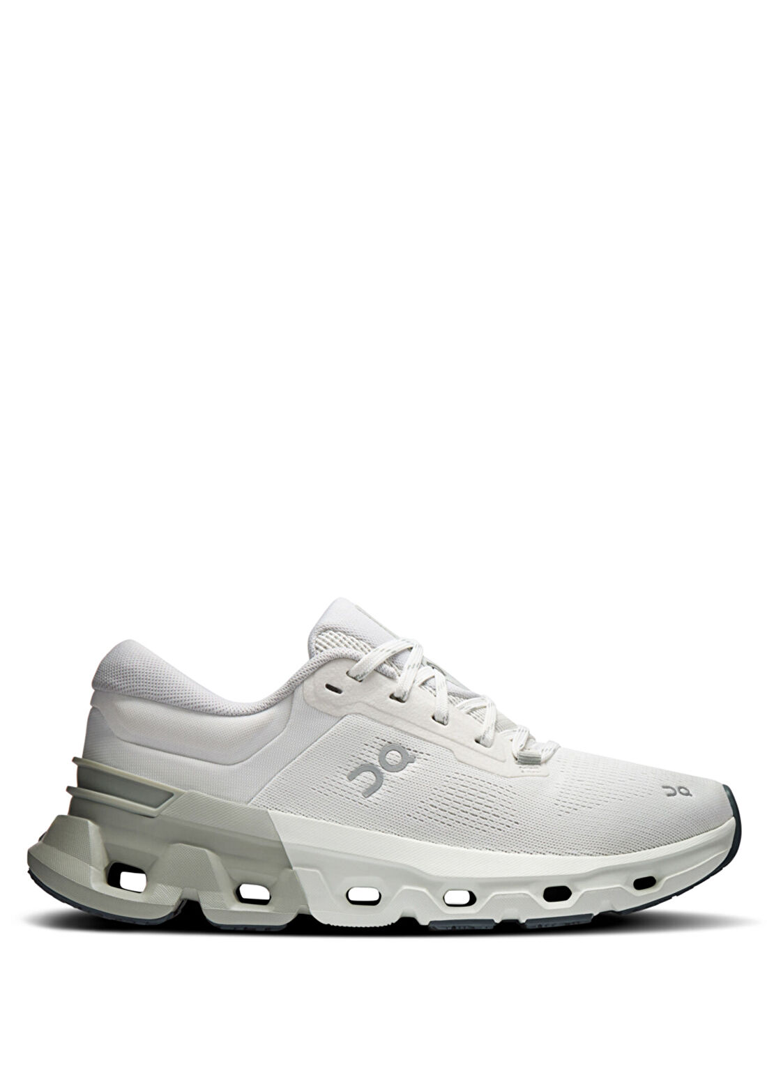 On Beyaz Kadın Sneaker