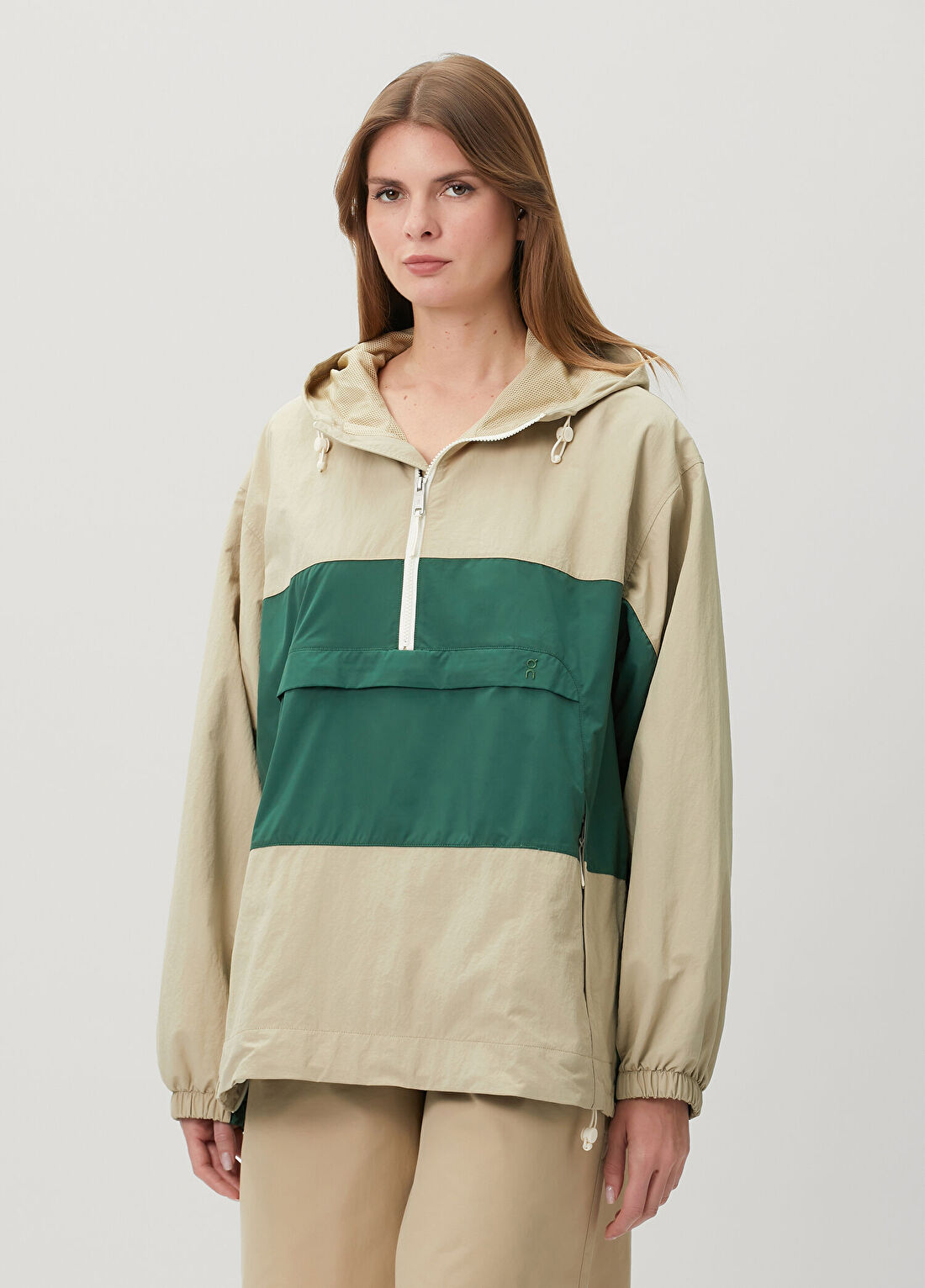 On x Zendaya x Zenday Anorak Yeşil Bej Ceket