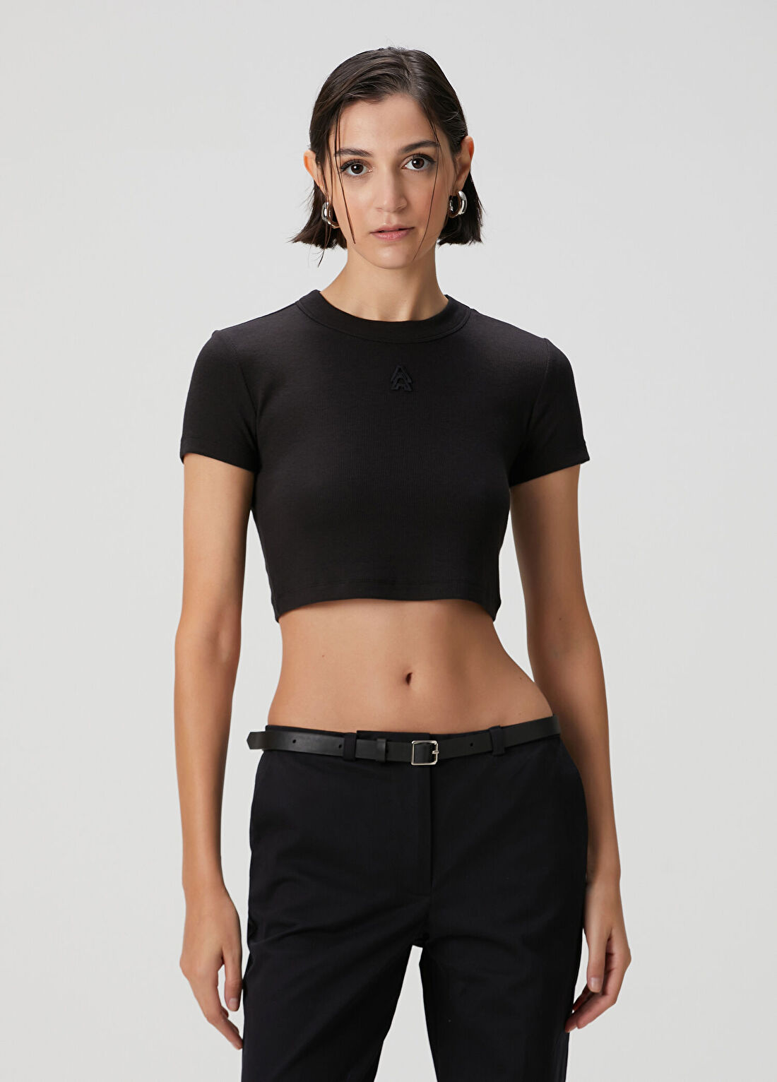 Academia Siyah Ribli Crop T-shirt