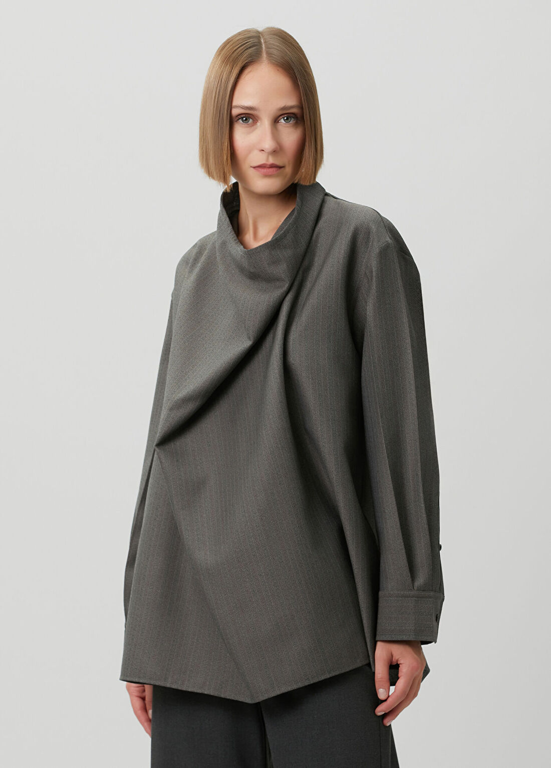 Bottega Veneta Gri Drapeli Yün Bluz görsel 3