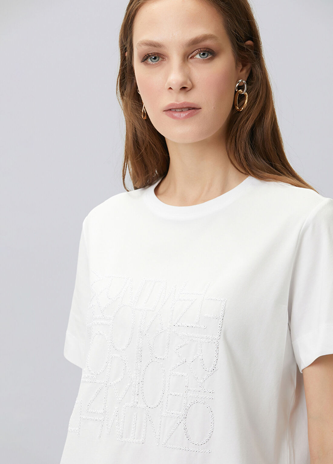 Network Beyaz Nakış Detaylı T-shirt görsel 2