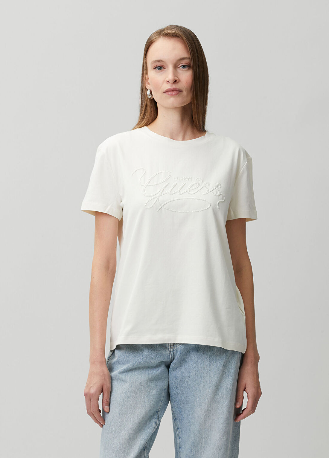 Guess Syrma Regular Fit Ekru T-shirt