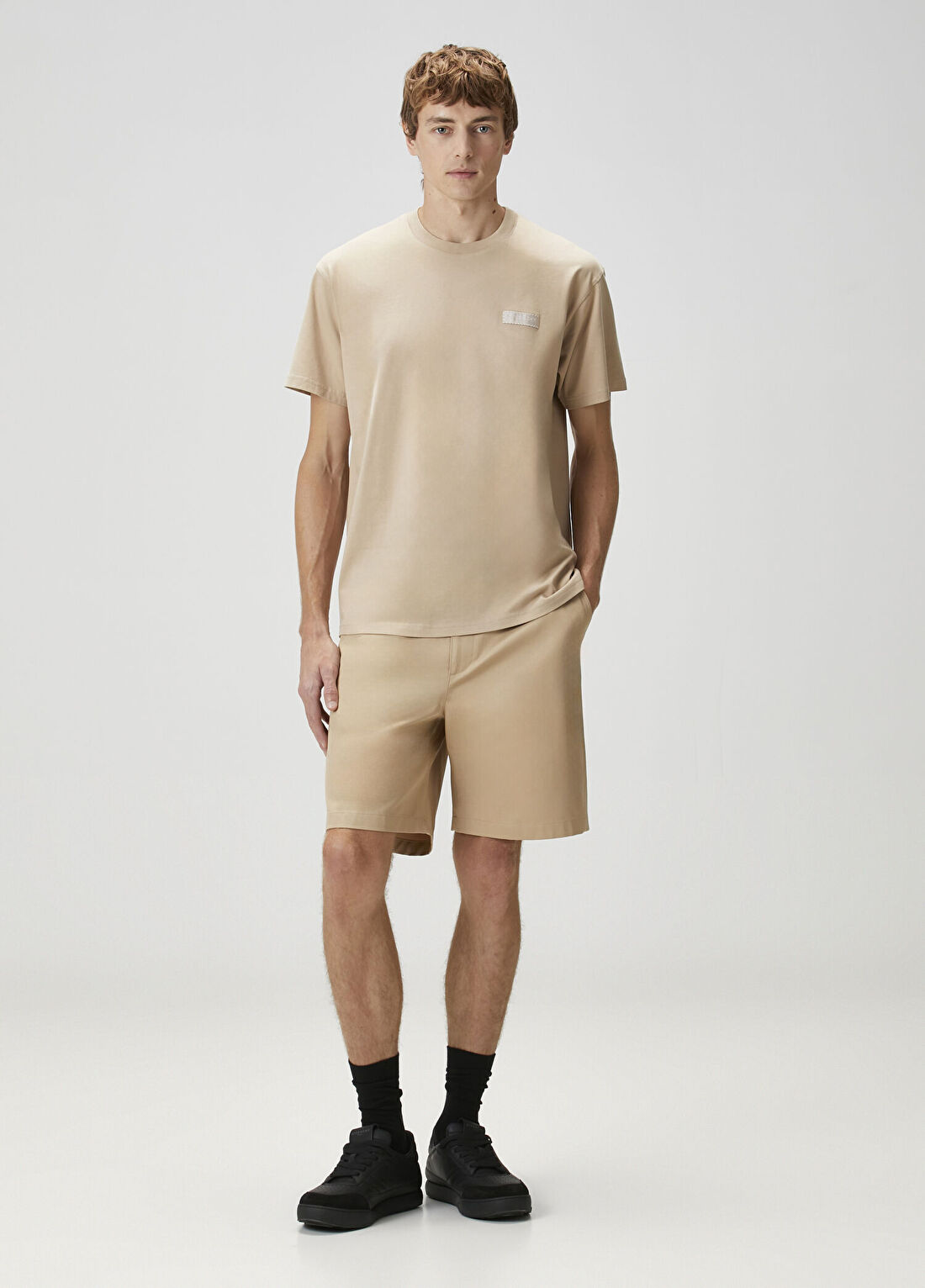 Givenchy Couture Seam Bej Bermuda