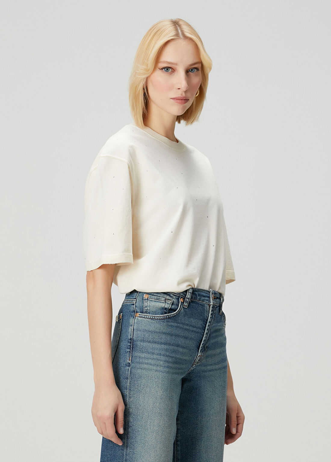 Golden Goose Krem Logo Baskılı T-shirt görsel 3