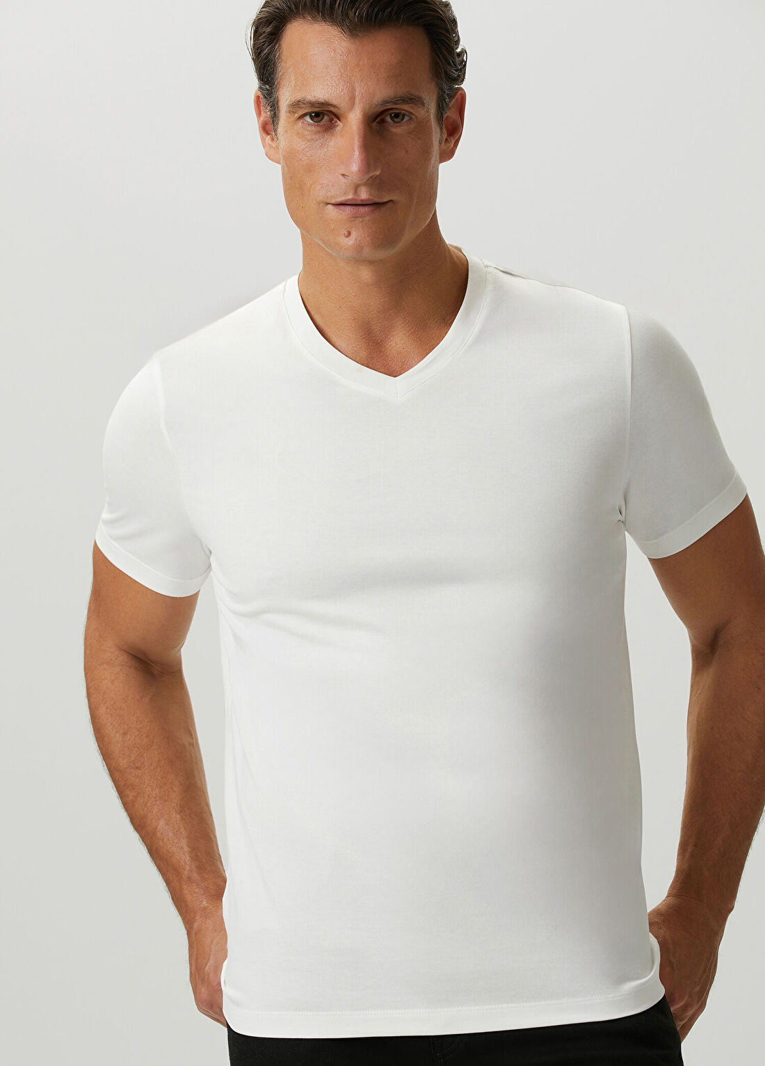 Beymen Collection Beyaz V Yaka Basic T-shirt