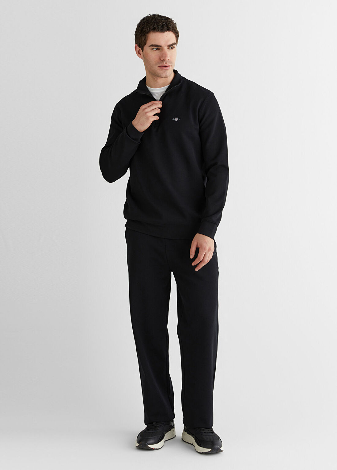 Gant Siyah Logolu Relaxed Fit Yarım Fermuarlı Erkek Sweatshirt görsel 3