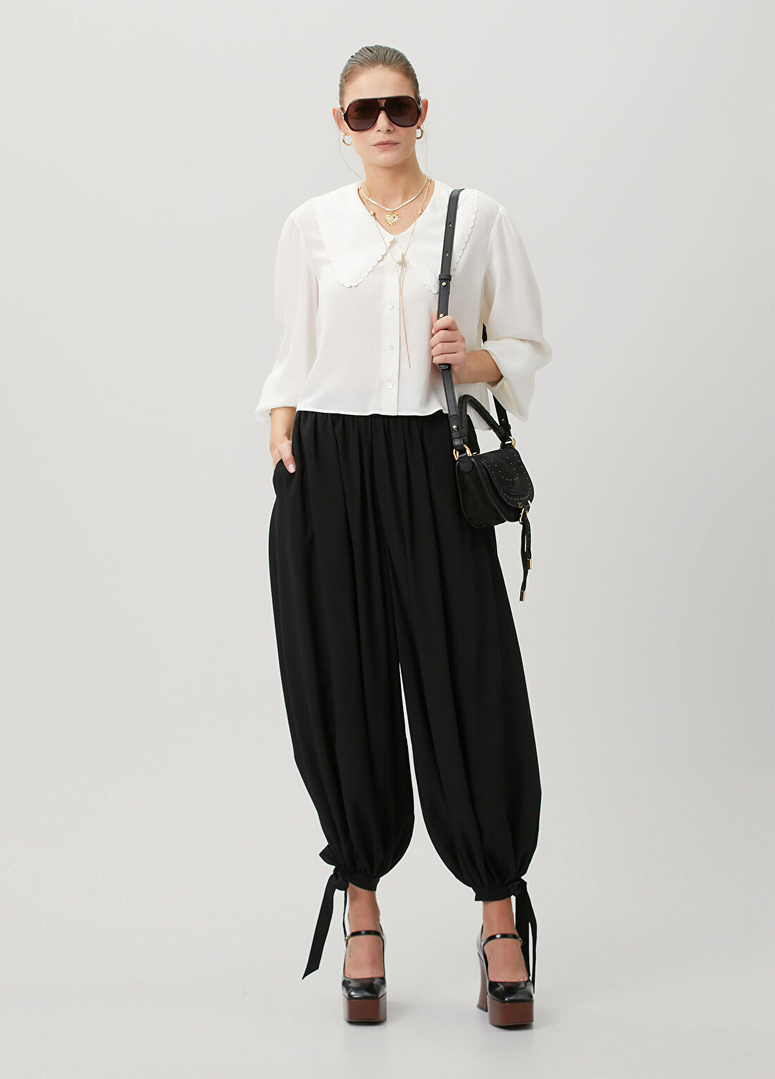 Chloe Siyah İpek Pantolon