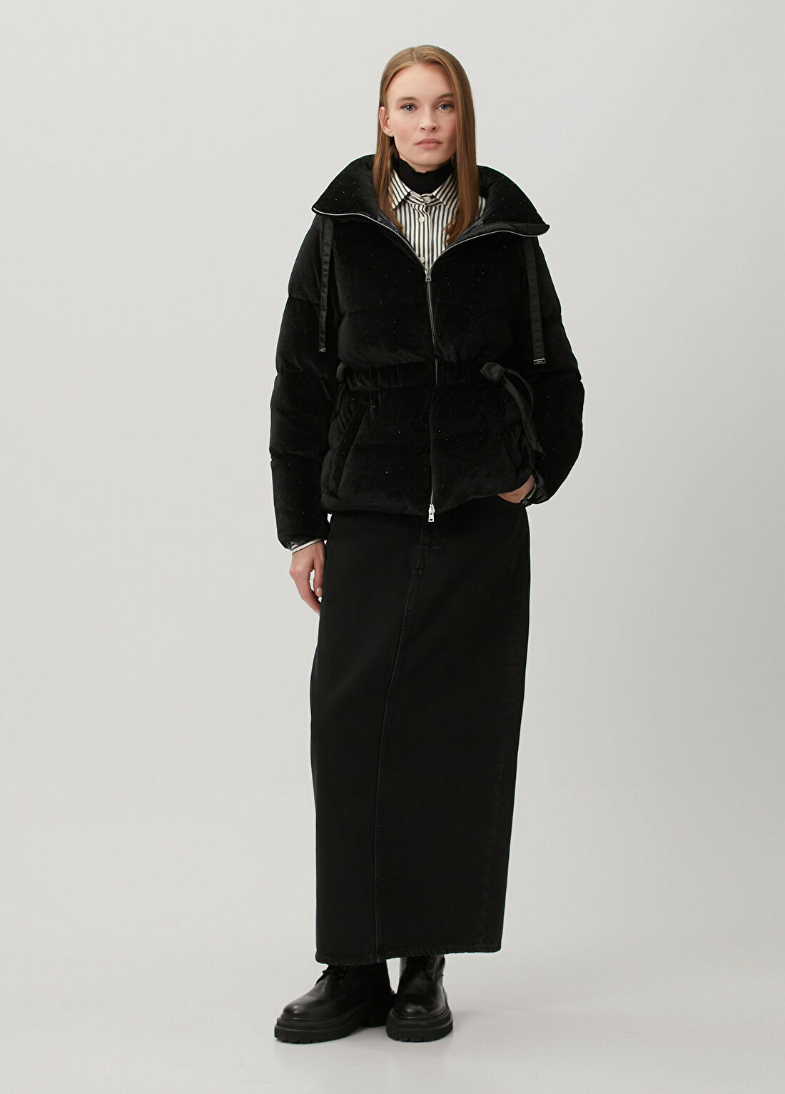 Herno Siyah Taşlı Puffer Mont görsel 2