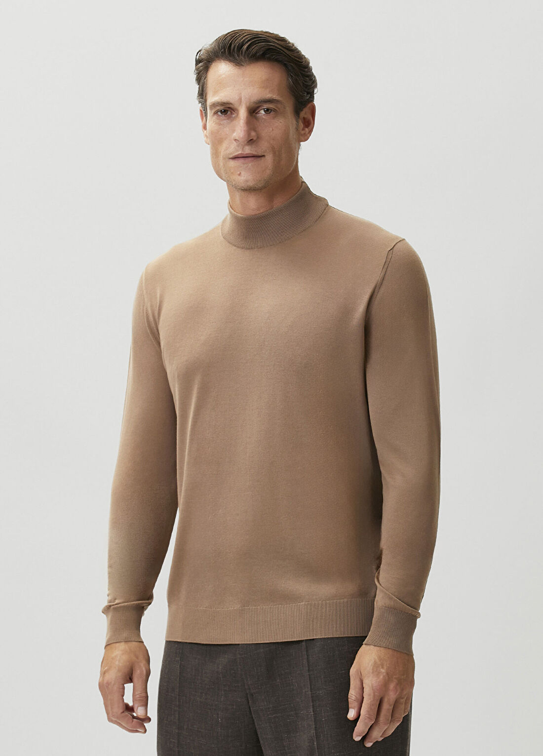 Kiton Bej Yün Triko görsel 3