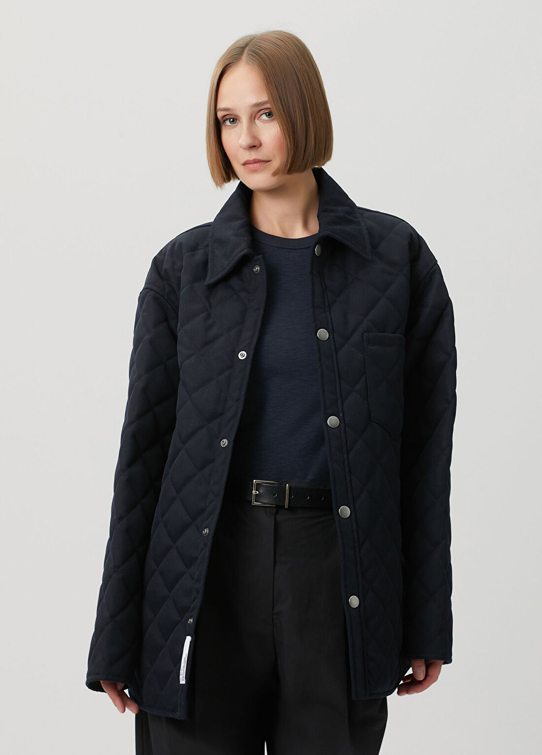 A.P.C. Koyu Lacivert Kapitoneli Mont