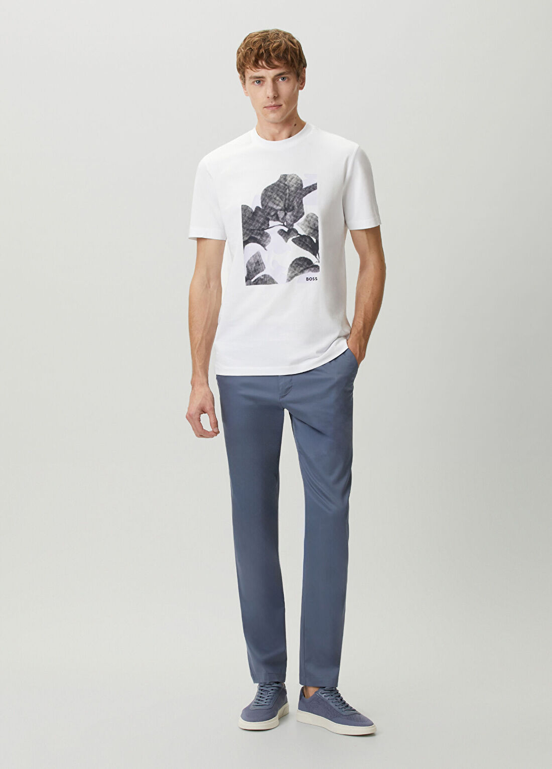 Boss Beyaz Çiçek Baskılı T-shirt görsel 2