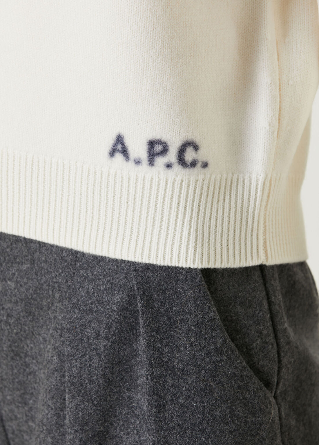 A.P.C. Ekru Yün Kazak görsel 4