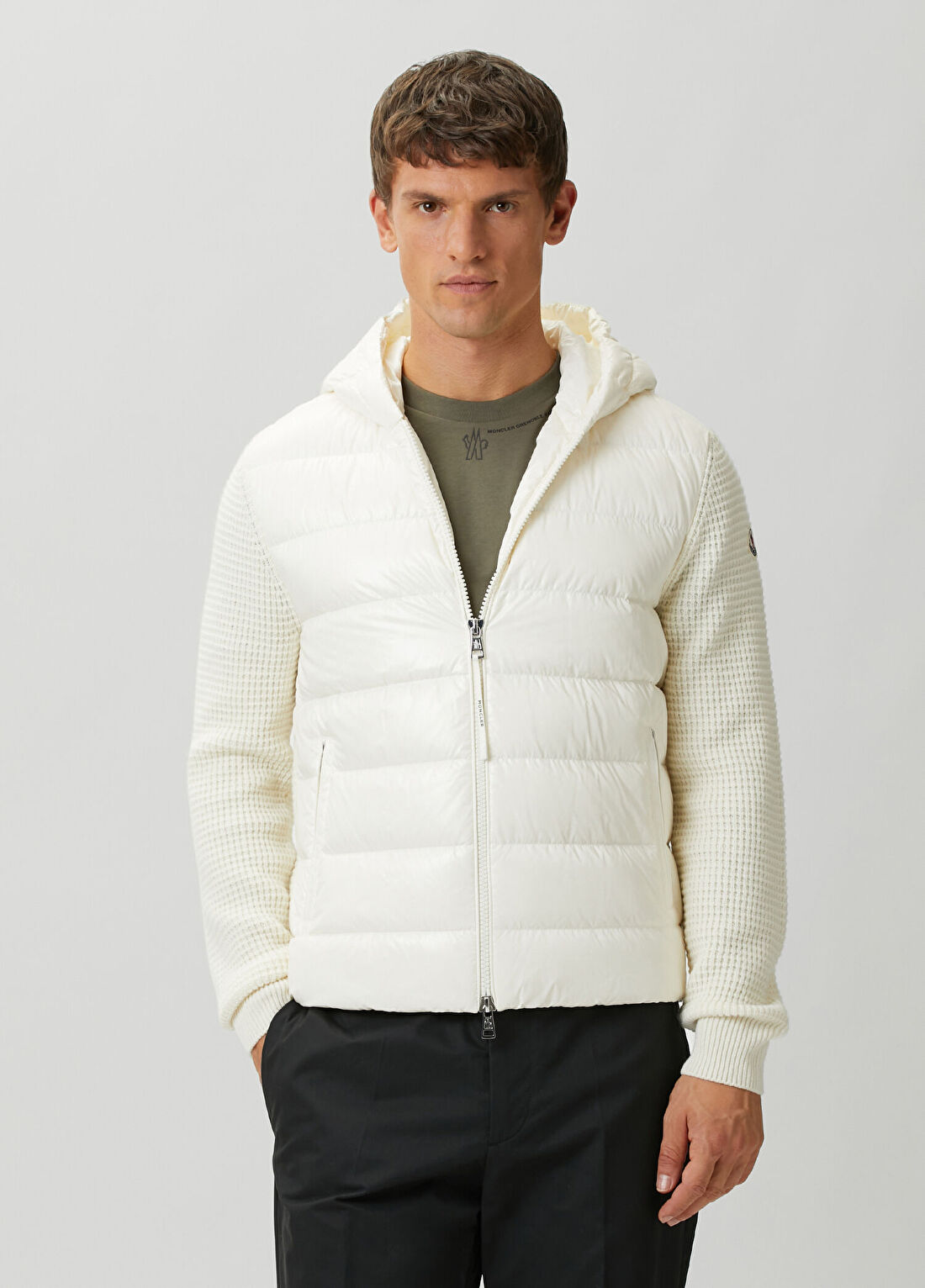 Moncler Beyaz Kapüşonlu Kapitone Garnili Yün Mont