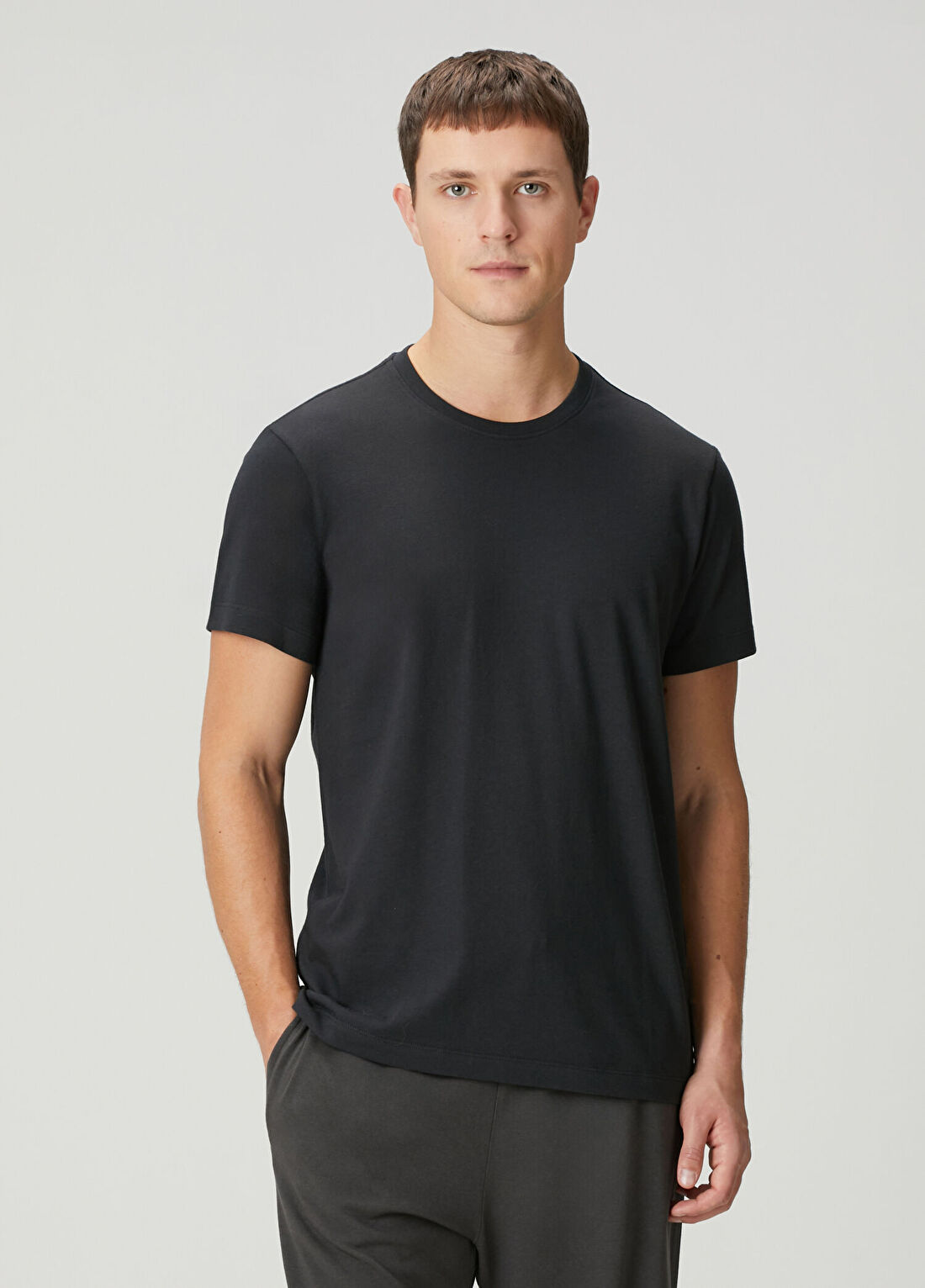 Skims Siyah Basic T-shirt görsel 3
