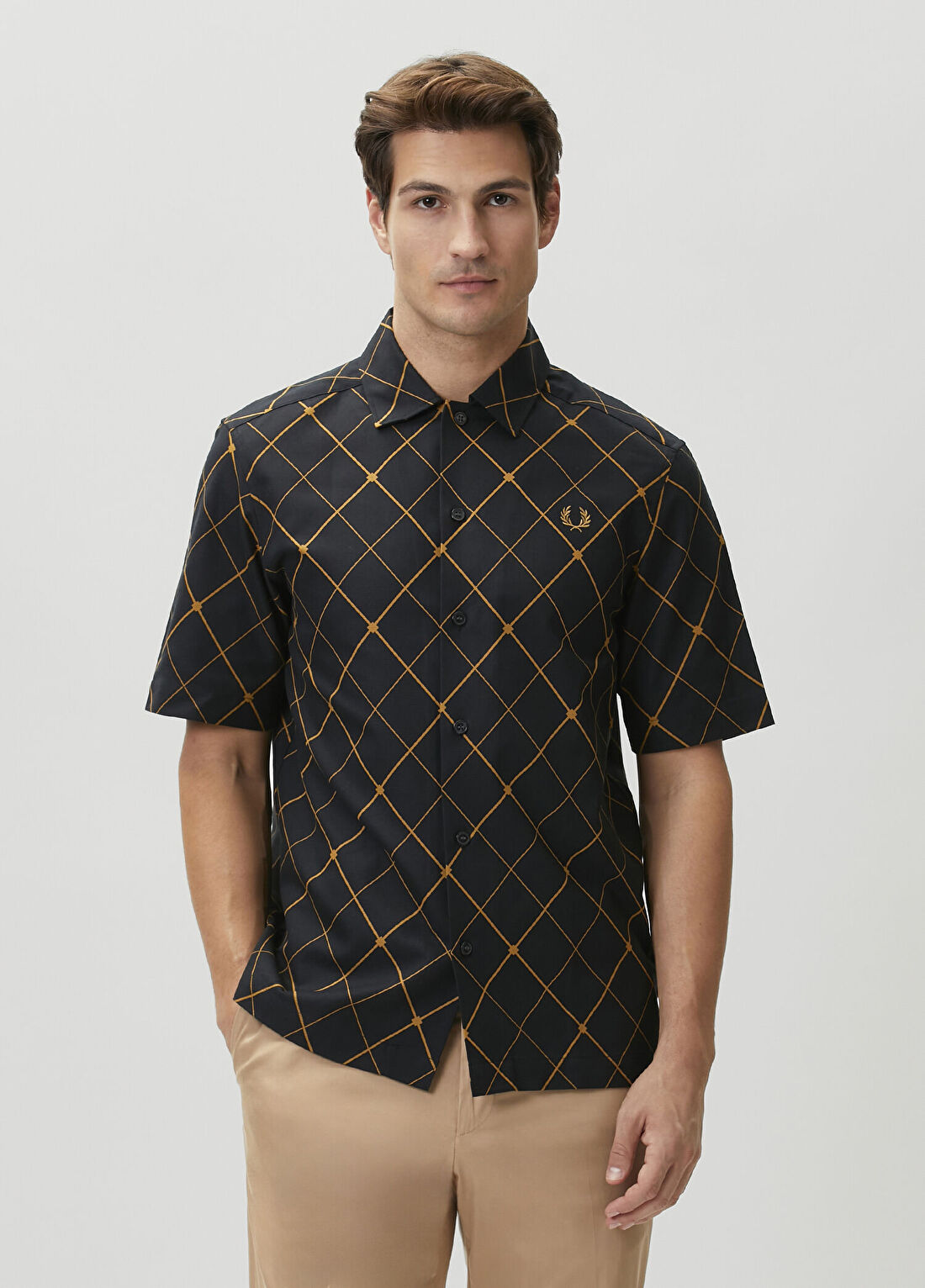 Fred Perry Argyle Siyah Desenli Kısa Kollu Gömlek