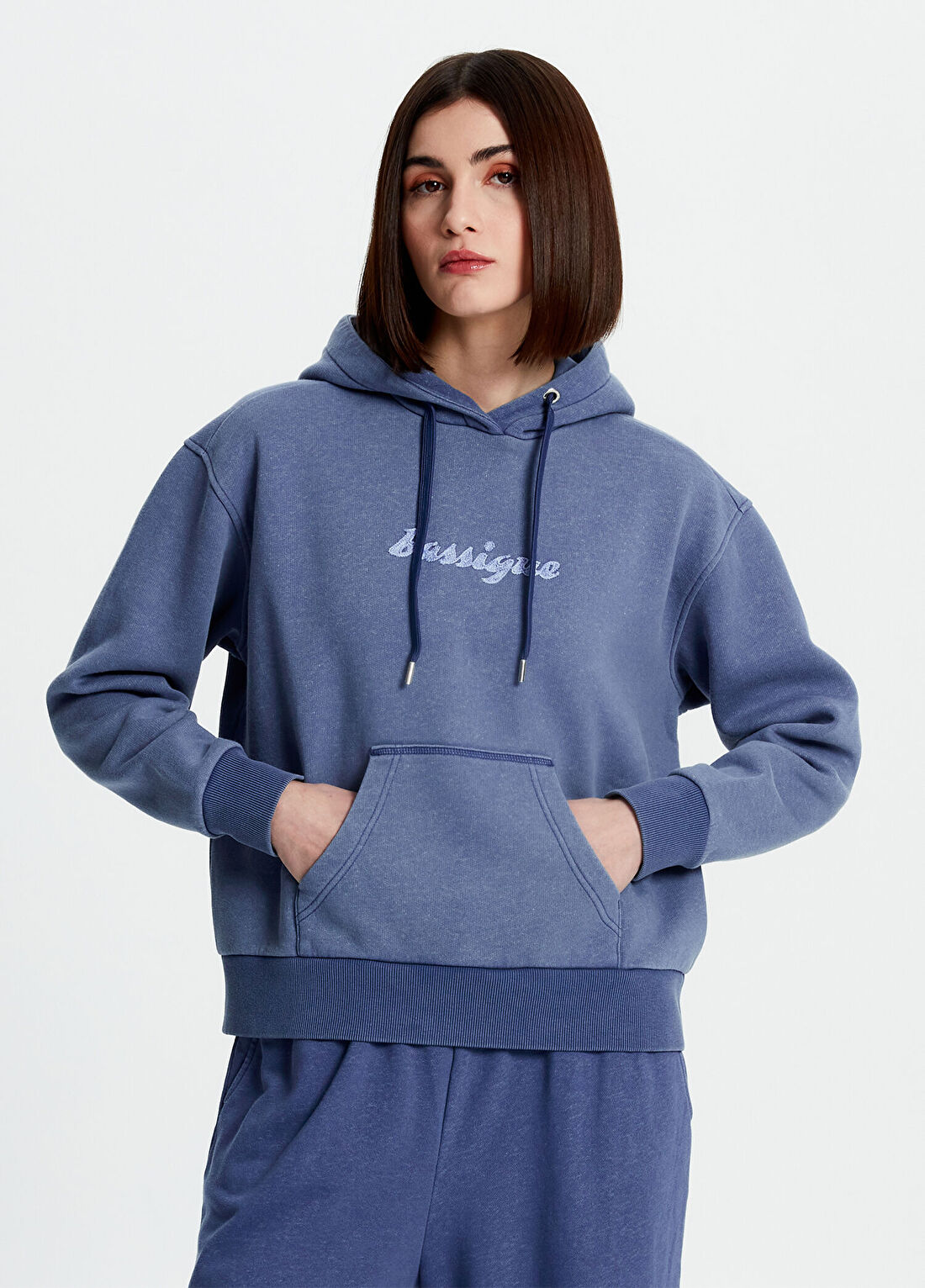 Bassigue Mavi Retro Logolu Kadın Sweatshirt