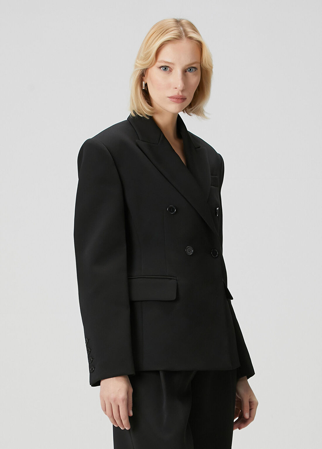 The Frankie Shop Siyah Kruvaze Blazer görsel 3