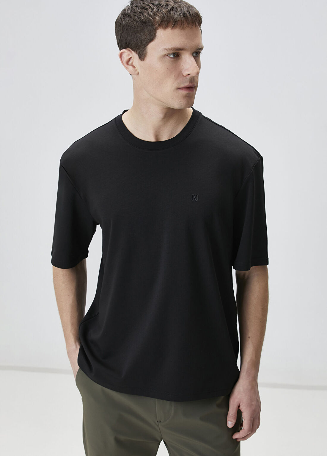 Network Comfort Fit Siyah Bisiklet Yaka T-shirt