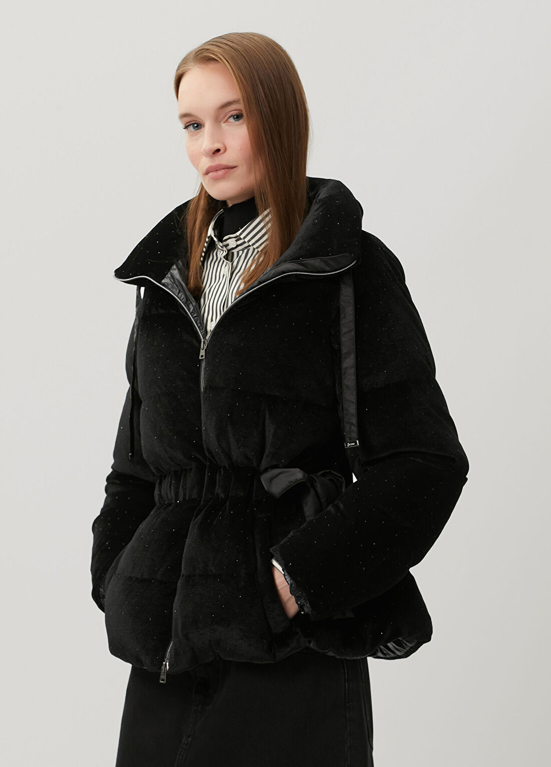 Herno Siyah Taşlı Puffer Mont görsel 3