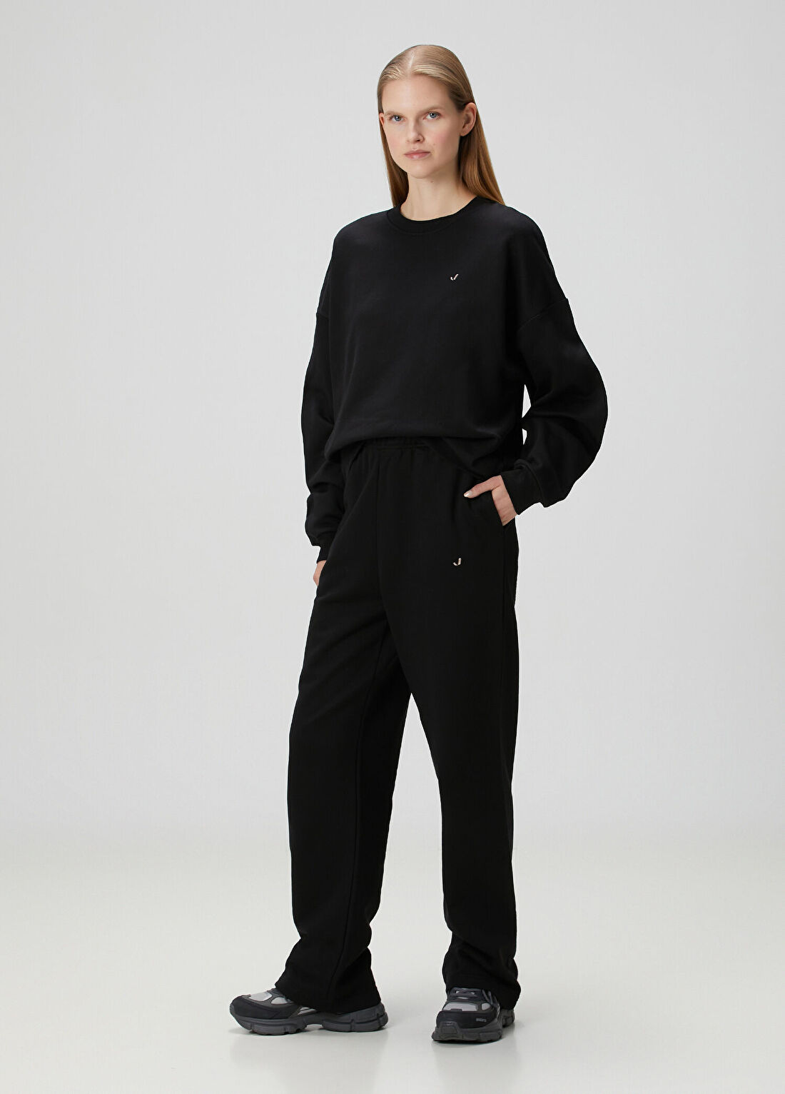Jerf Aura Siyah Sweatshirt görsel 2