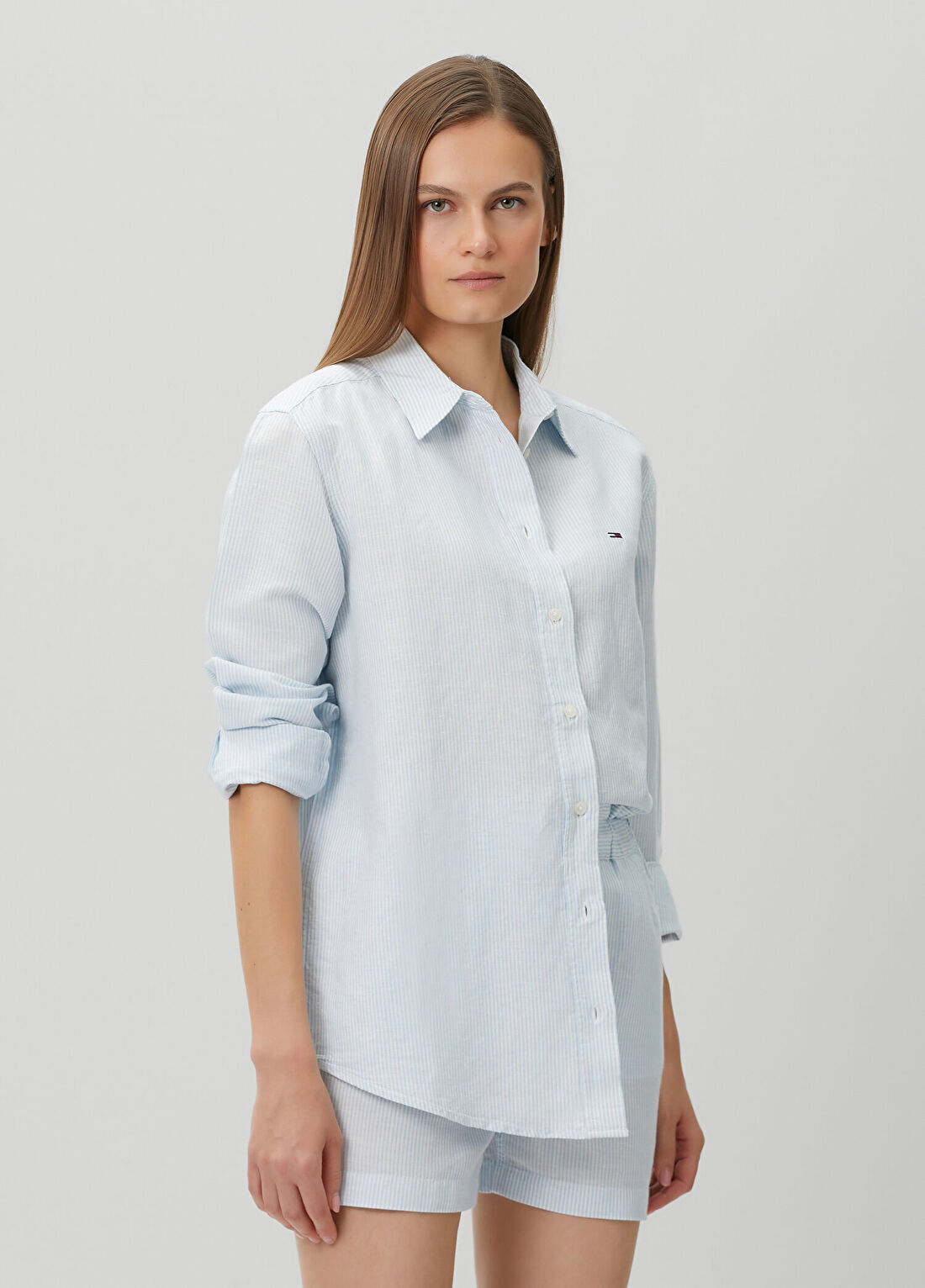 Tommy Jeans Relaxed Fit Mavi Çizgili Keten Gömlek