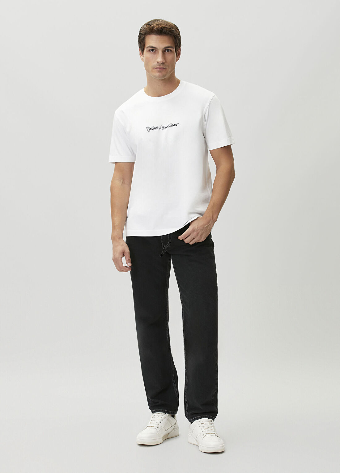 Off-White Beyaz Logo Baskılı T-shirt görsel 2