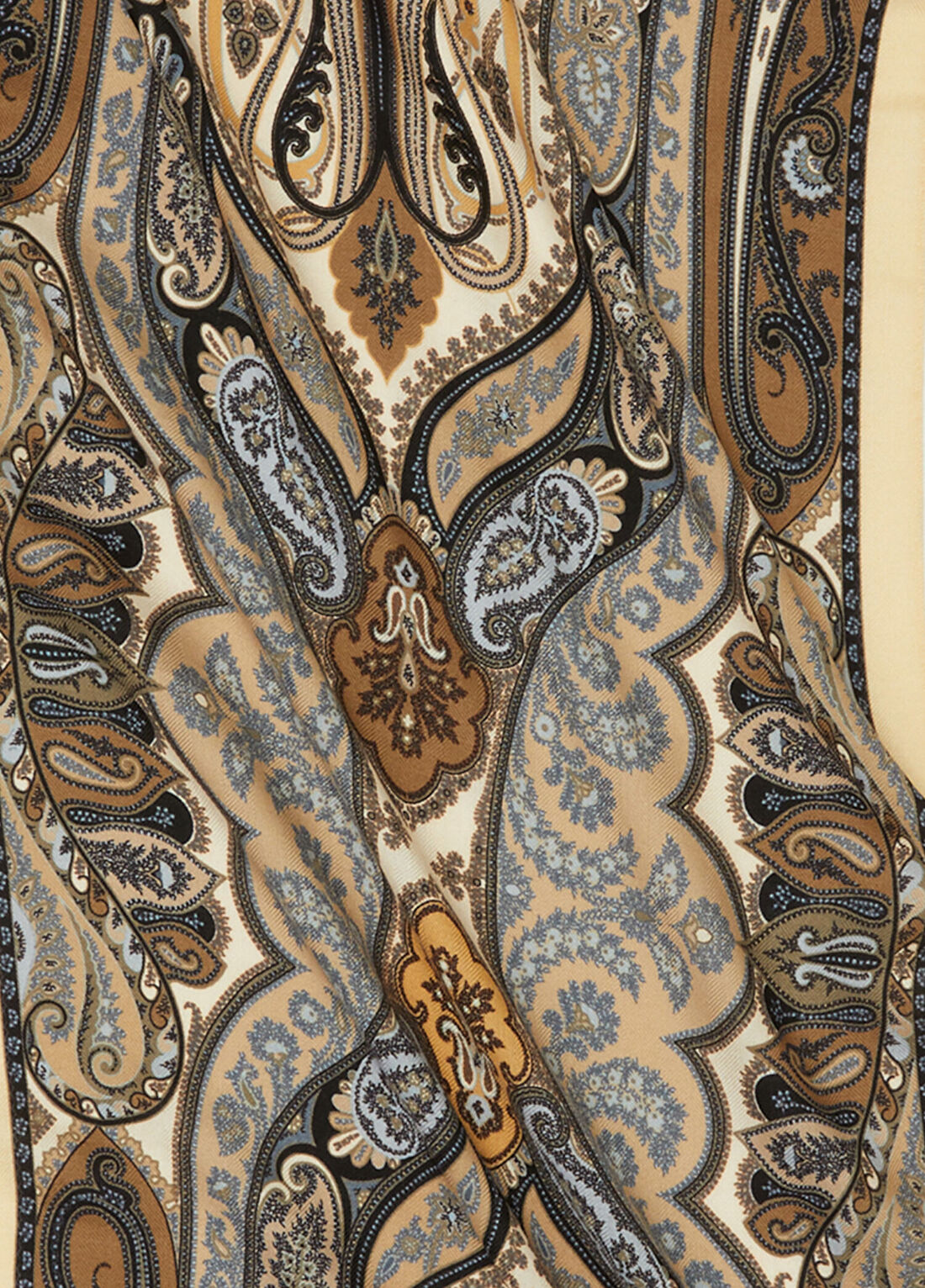 Etro Şal görsel 2