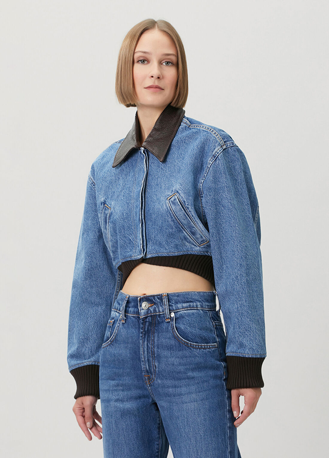 IRO Mavi Crop Denim Ceket görsel 3
