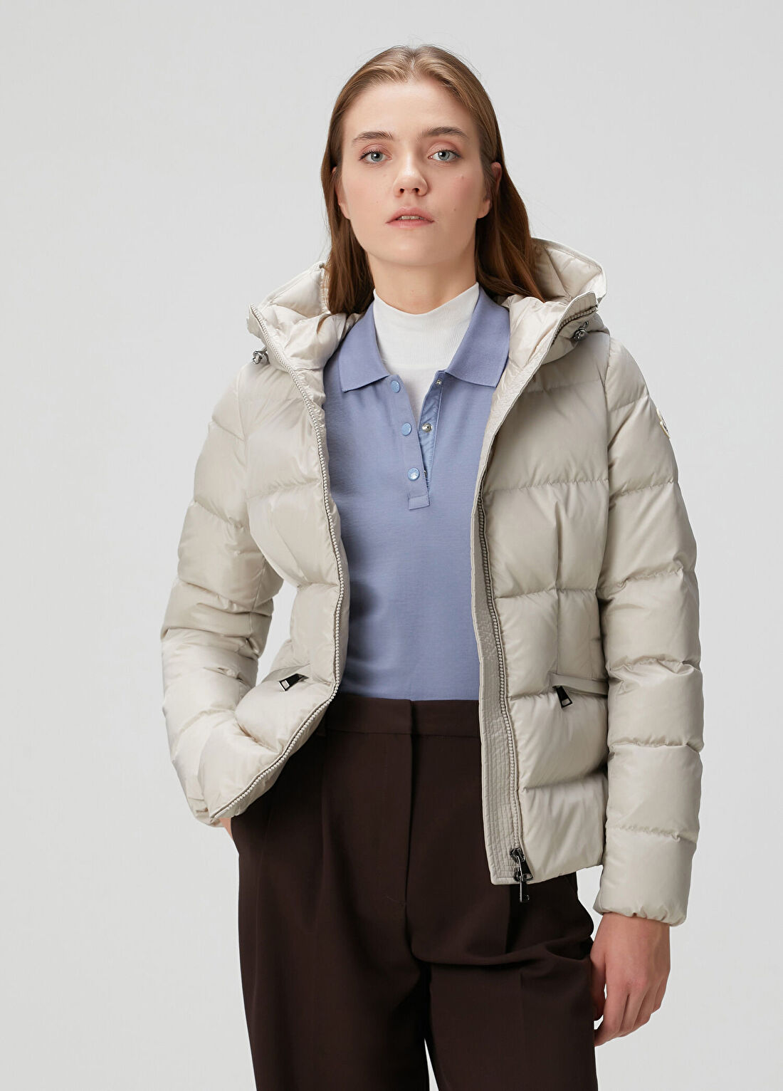 Moncler Avoce Bej Kapüşonlu Mont