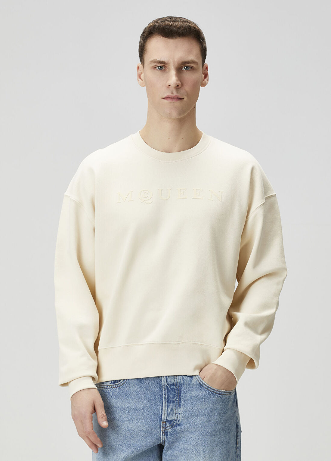 McQueen Kırık Beyaz Logo Detaylı Sweatshirt