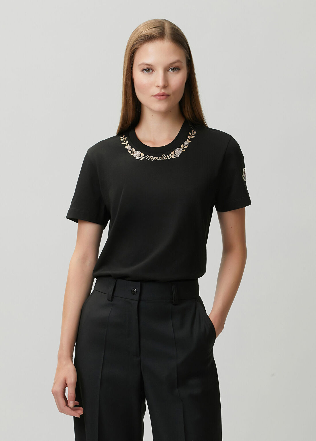 Moncler Siyah İşlemeli Logolu T-shirt
