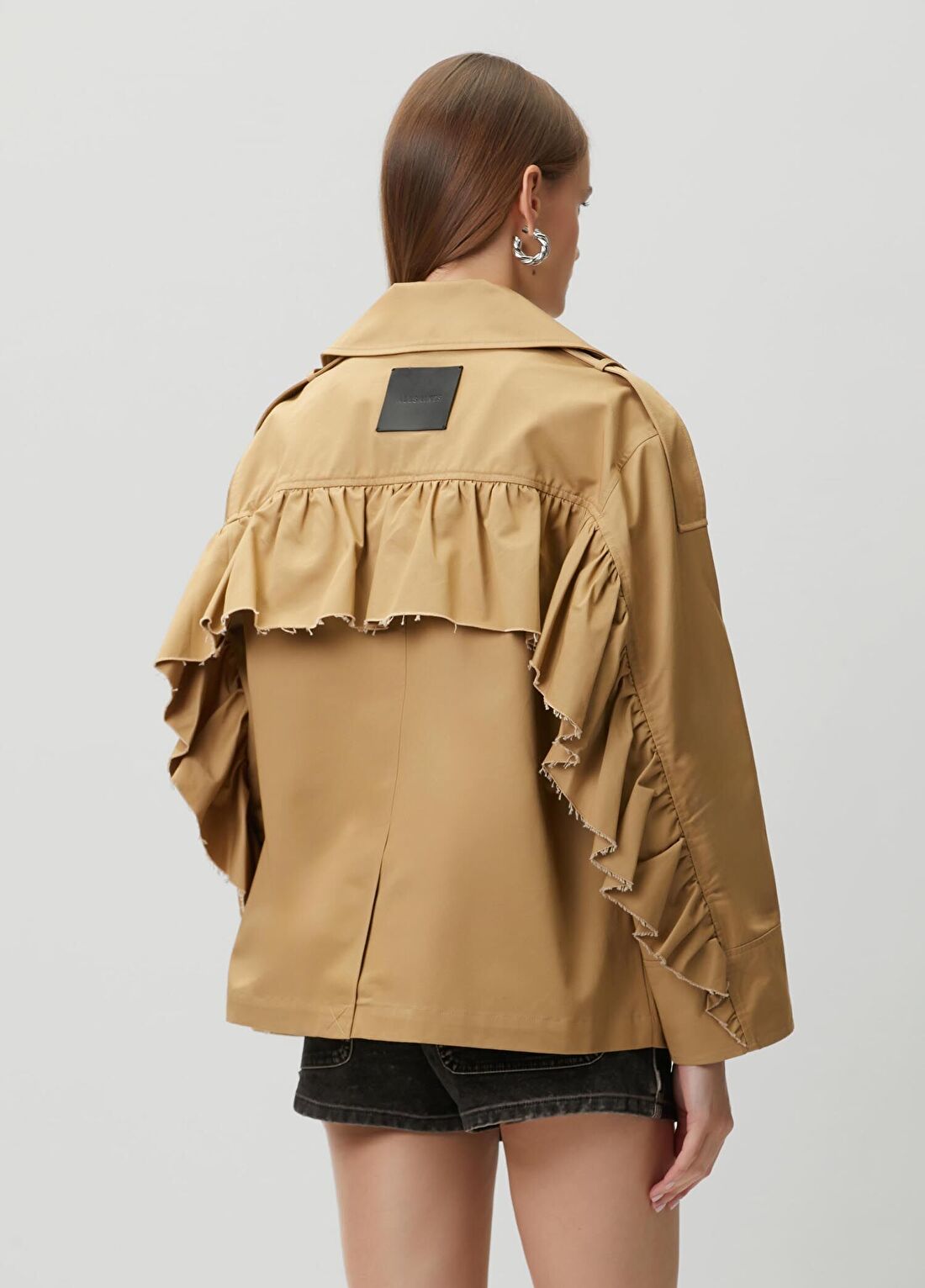 AllSaints Connie Relaxed Fit Açık Kahve Kruvaze Pardösü görsel 4