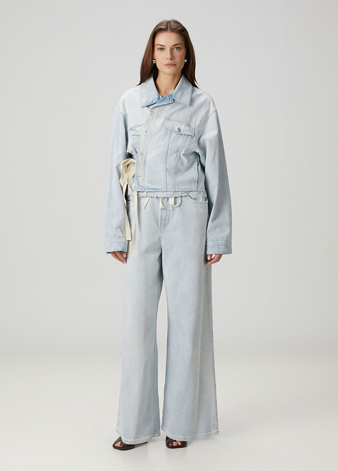 MM6 Maison Margiela Açık Mavi Bağlama Detaylı Denim Ceket görsel 2