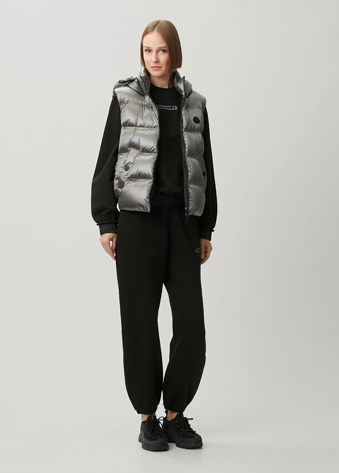 Moncler Fluidite Silver Kapüşonlu Puffer Yelek görsel 2
