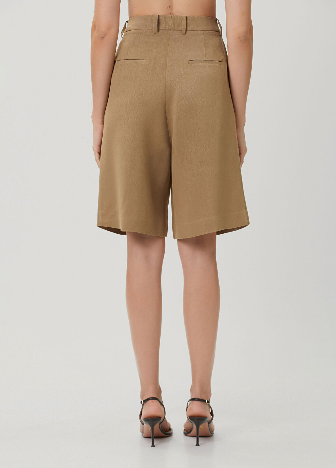 The Frankie Shop Camel Pileli Şort görsel 4
