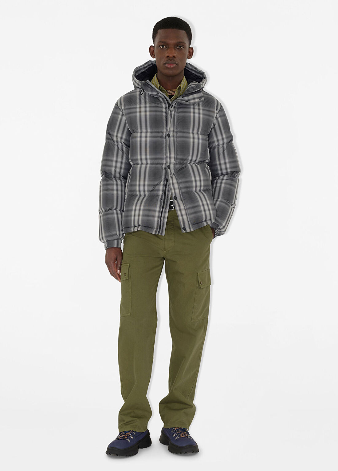 Burberry Snowdonia Check Siyah Kapüşonlu Erkek Mont görsel 2