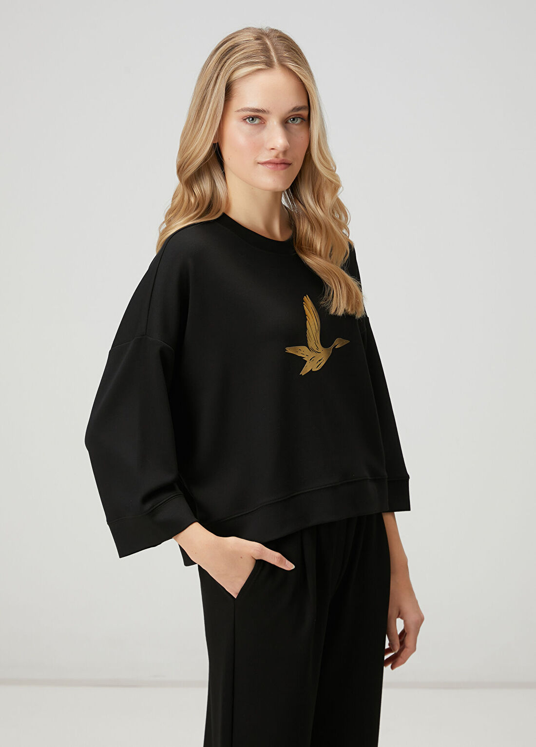Beymen Club Siyah Gold Logolu Sweatshirt görsel 3