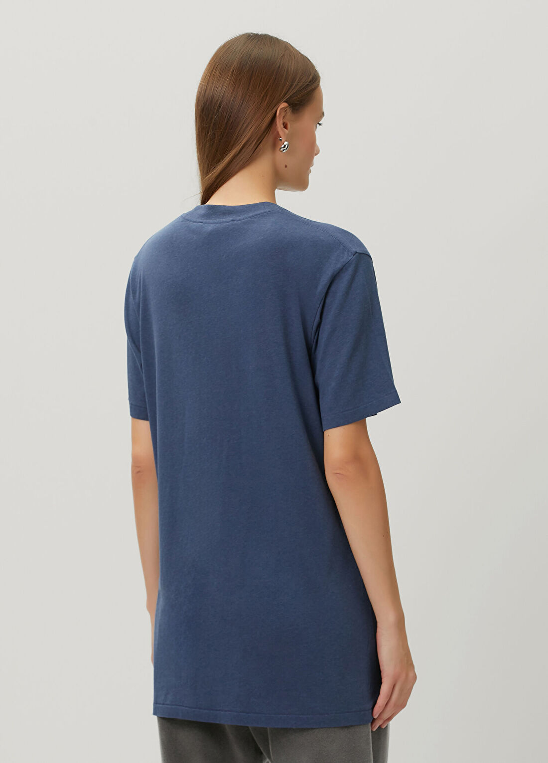 Acne Studios Regular Fit Lacivert Logolu T-shirt görsel 4