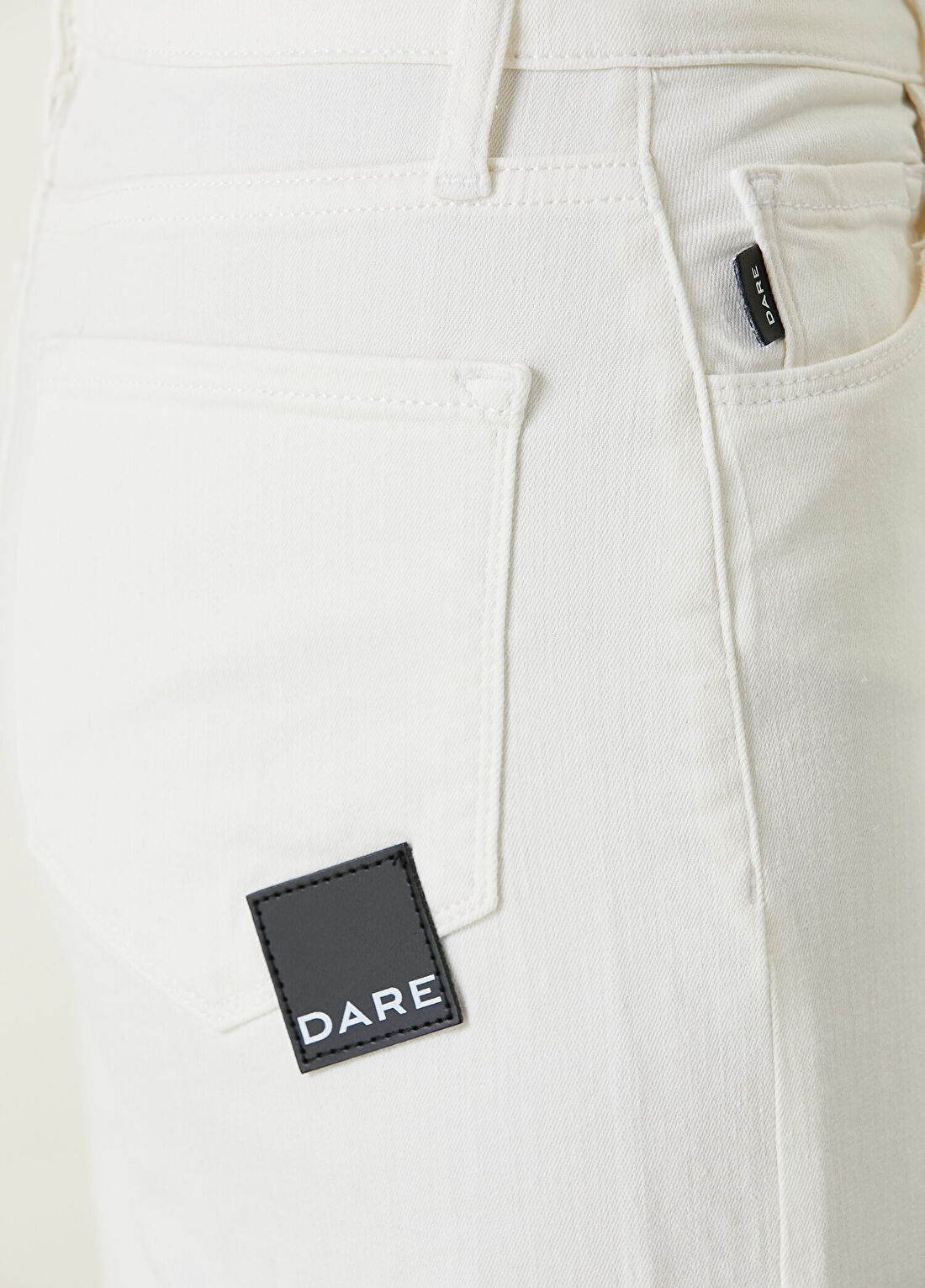 Dare London Pop Beyaz Bol Paça Kadın Jean Pantolon görsel 4